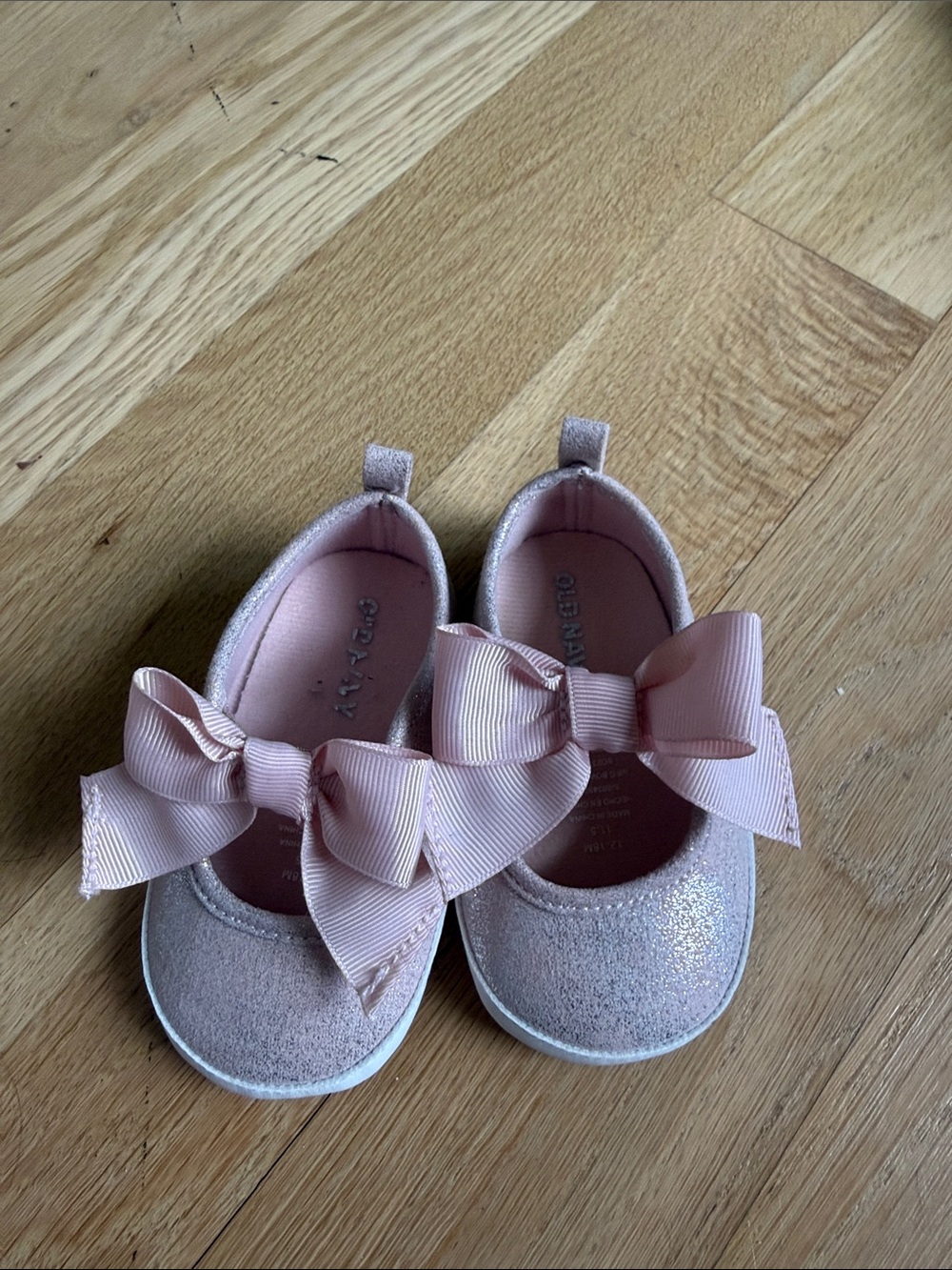 Carter's Baby Pink Glitter Bow Mary Jane Shoes - Picture 1 of 3